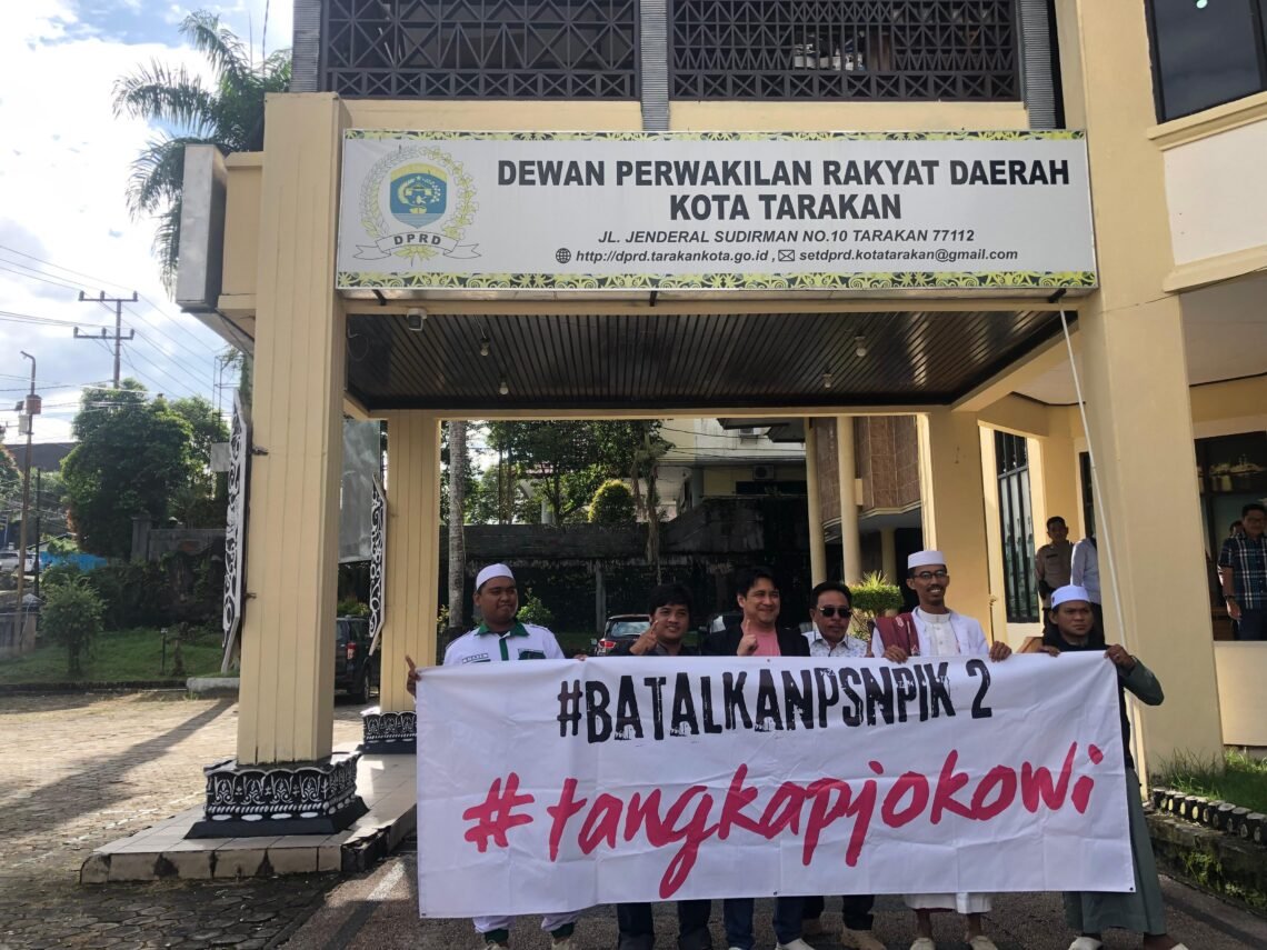 Tangkap dan Adili Jokowi Juga Menggema di Tarakan