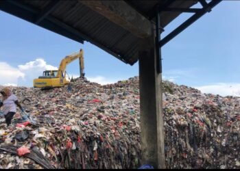 Gunungan Sampah di TPA Tembus 165 Ton per Hari
