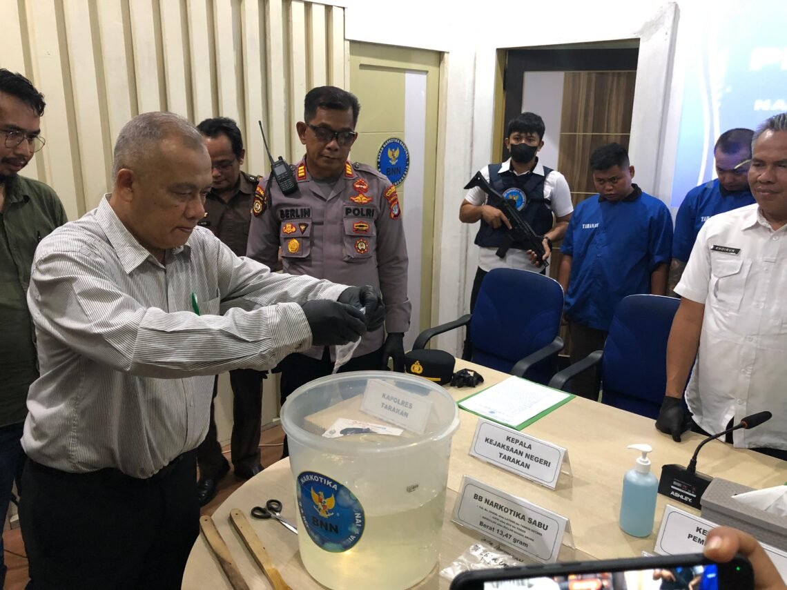 BNNP Kaltara Musnahkan 682 Gram Ganja dan Sabu Hasil Tangkapan April