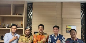 Senator Herman Tinjau Kesiapan SPMB dan Penyaluran Dana PIP Kaltara