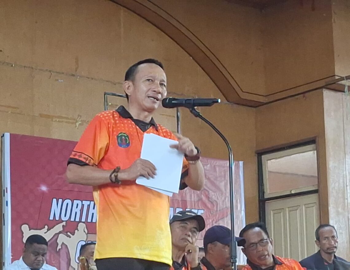 Wabup Hermanus Ingin Pembinaan Atlet Karate dari Hulu-Hilir