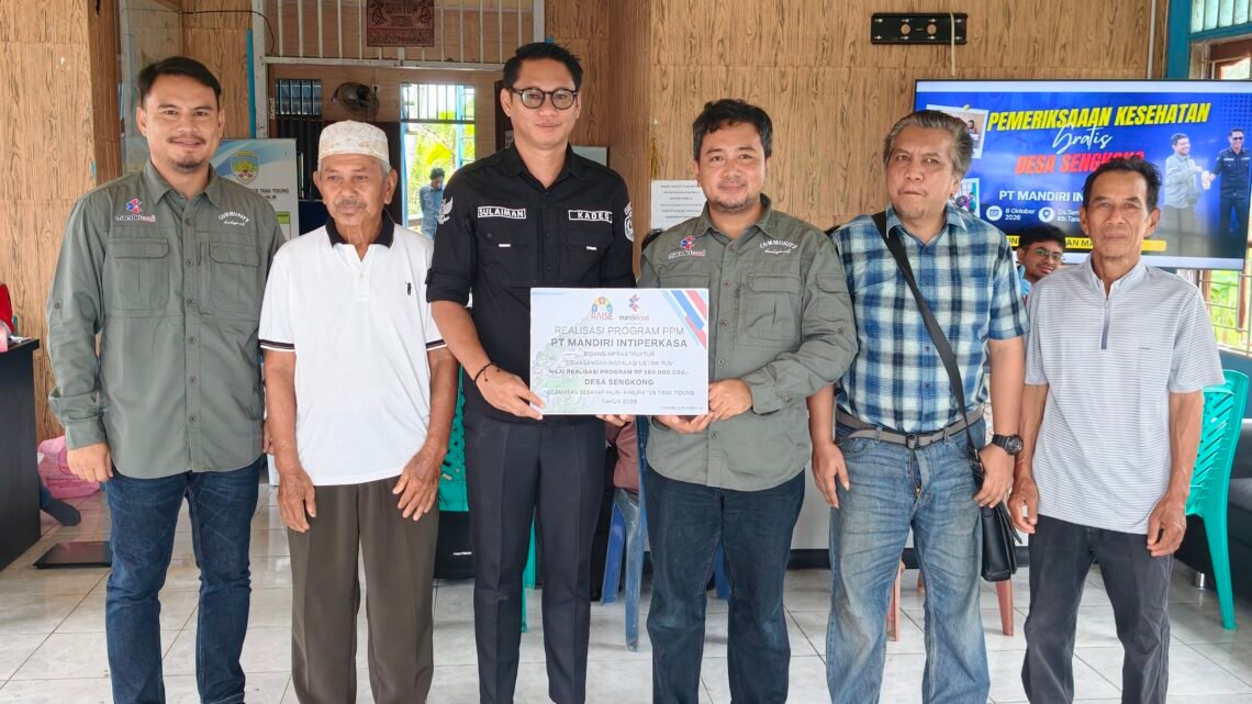 PT MIP Bantu Desa Sengkong Menyala 24 Jam