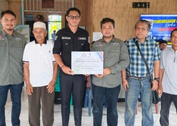 PT MIP Bantu Desa Sengkong Menyala 24 Jam